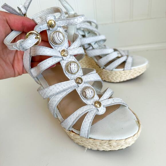 GUESS Onixx Snake Embossed Leather Wedge Platform Espadrille Sandal White 8.5 - Picture 4 of 10